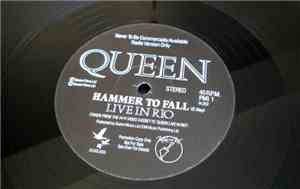 Queen - Hammer To Fall
