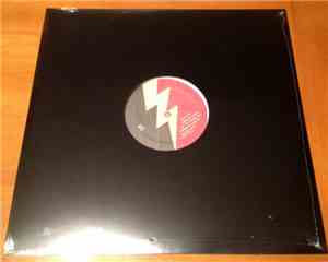Pearl Jam - Lightning Bolt