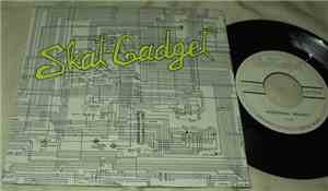 Skat Gadget - Whispering Insanity