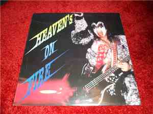 Kiss - Heaven's On Fire