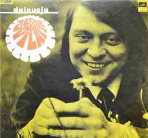 Stasys Povilaitis - Dainuoja Stasys Povilaitis