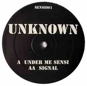Unknown Artist - Under Me Sensi / Signal