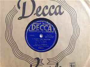 Ella Fitzgerald And Her Famous Orchestra - I Want the Waiter (With the Water)/