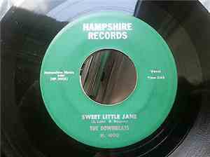 The Downbeats  - Sweet Little Jane / Growing Love