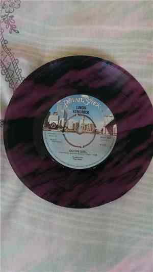 Linda Kendrick - Go On Girl/ It's You I Love