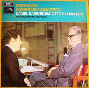 Beethoven : Daniel Barenboim with Otto Klemperer conducting New Philharmonia Orchestra - Emperor Concerto