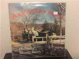 Raymond Fairchild - Pickin' in Maggie Valley: Recorded Live at Hillbilly Music Barn