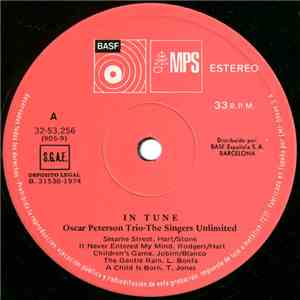 The Oscar Peterson Trio + The Singers Unlimited - In Tune
