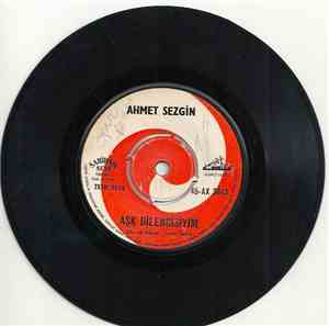 Ahmet Sezgin - Aşk Dilencisiyim / Dünyanın Kahrından