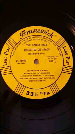 Young-Holt Unlimited - Young-Holt Unlimited On Stage (Recorded Live)