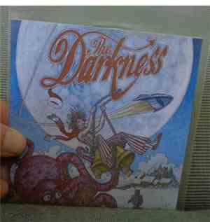 The Darkness - Christmas Time (Don't Let The Bells End)
