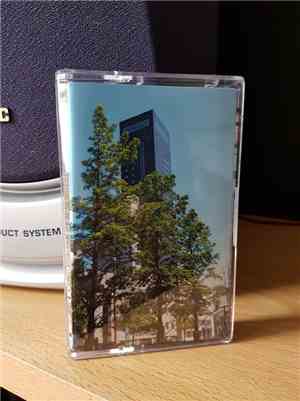 猫 シ Corp. - Cosmopolitan Dreams / Sunday Television