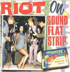 Various - Riot On Soundflat Strip