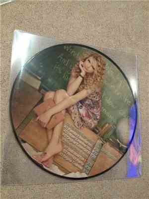 Taylor Swift - We Are Never Ever Getting Back Together / I Knew You Were Trouble