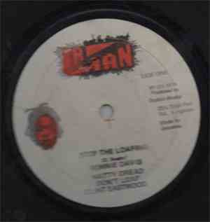 Ronnie Davis / Clint Eastwood - Stop Your Loafing / Natty Dread Dont Loaf