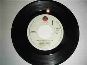 Womack & Womack - Baby I'm Scared Of You