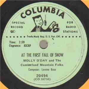 Molly O'Day And The Cumberland Mountain Folks - At The First Fall Of Snow / I Heard My Mother Weeping