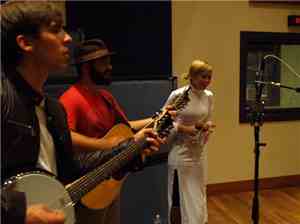 Drew Holcomb And The Neighbors - Folkadelphia Session 10​/​31​/​2013