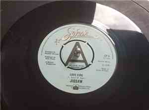Jigsaw  - Love Fire