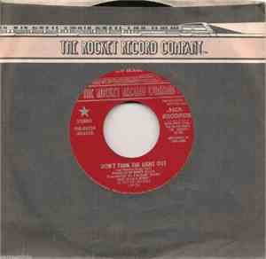 Cliff Richard - Don't Turn The Light Out