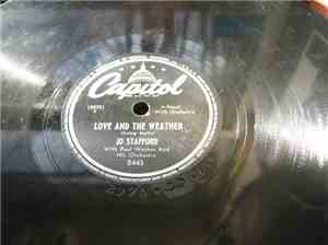 Jo Stafford - Feudin And Fightin / Love And The Weather