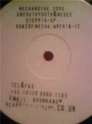 Uncouth Youth & MC Dee  / Sonz Of Mecha - Steppin' Up / Wreckin' It