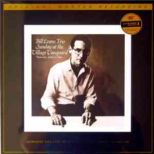 Bill Evans Trio Featuring Scott La Faro - Sunday At The Village Vanguard