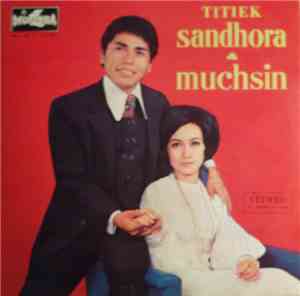Titiek Sandhora / Muchsin - Mentjari