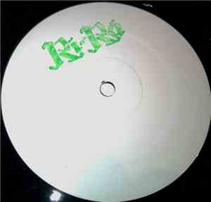 Ri Ra - Front Bar
