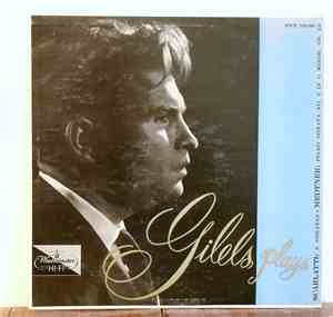 Emil Gilels - Gilels Plays Scarlatti: 5 Sonatas And Medtner Piano Sonata No.3