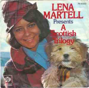 Lena Martell - A Scottish Trilogy / Riches