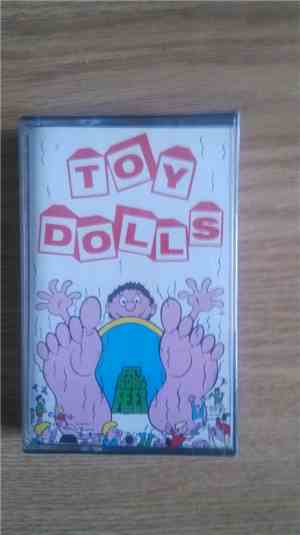 Toy Dolls - Fat Bob's Feet