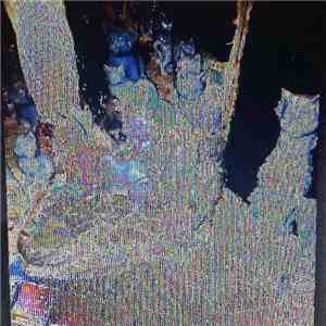 Crystal Castles - Frail