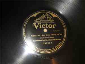 Paul Whiteman And His Ambassador Orchestra - Avalon - Just Like A Gypsy / Best Ever Medley