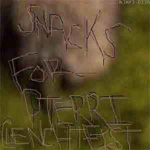 Snacks For Pterri - Clencht Fist