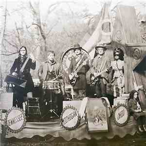 The Raconteurs - Consolers Of The Lonely