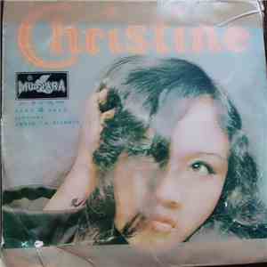 Christine, Band 4 Nada - Christine