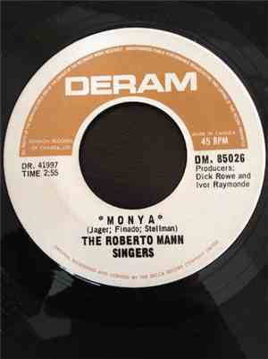 Roberto Mann Singers - Monya/My World Is You