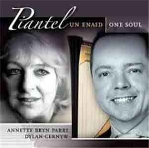 Piantel - Un Enaid (One Soul)