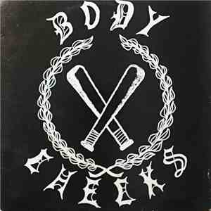 Body Checks - Tätowiert + Kahlgeschoren