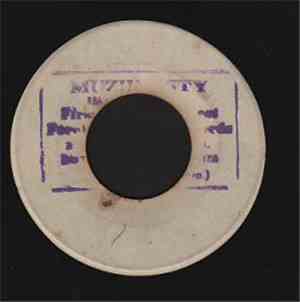The Gaylads - You Never Leave Him / Message To My Girl