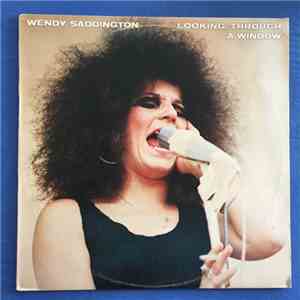 Wendy Saddington - Wendy Saddington & The Copperwine Live