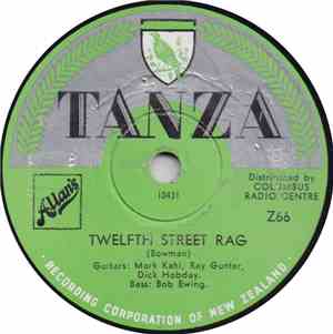 Mark Kahi, Ray Gunter, Dick Hobday - Twelfth Street Rag / Three Guitar Boogie