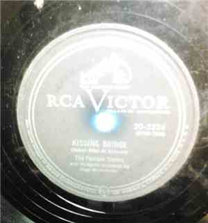 The Fontane Sisters - Kissing Bridge / Silver Bells