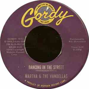 Martha & The Vandellas - Dancing In The Street / There He Is (At My Door)