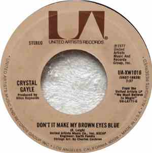 Crystal Gayle - Don't It Make My Brown Eyes Blue