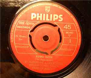 St. Augustine & His Rovers International Dance Band Of Nigeria - Egwu Ozor