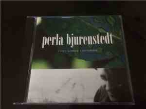 Perla Bjurenstedt - Livet Sjunger Fortfarande