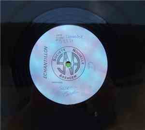 Secchi Featuring Orlando Johnson - I Say Yeah