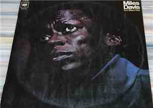 Miles Davis - In A Silent Way / De Manera Silenciosa